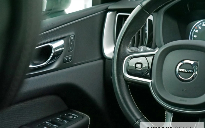 Volvo XC 60 cena 139900 przebieg: 131700, rok produkcji 2019 z Bartoszyce małe 704